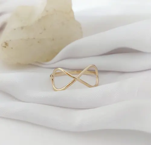 ANEL INFINITO PLUS BANHADO A OURO 18K