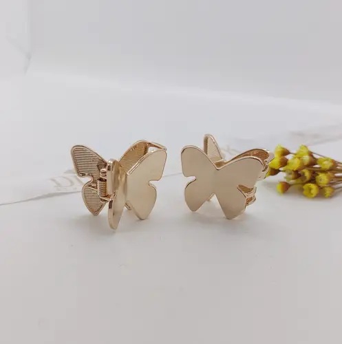 PRESILHA BUTTERFLY BANHADA A OURO 18K