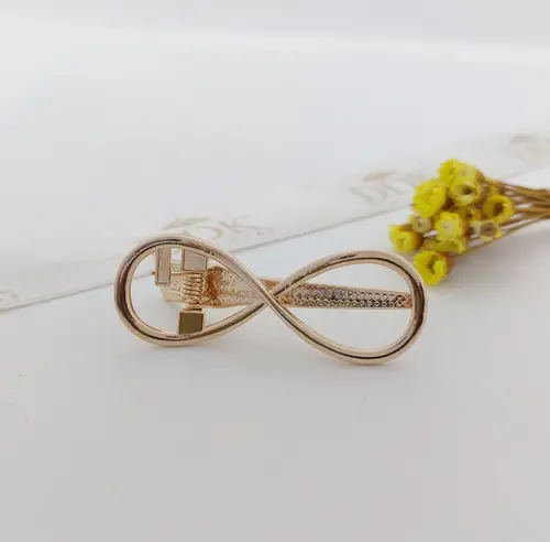BICO DE PATO INFINITO GLOW BANHADO A OURO 18K
