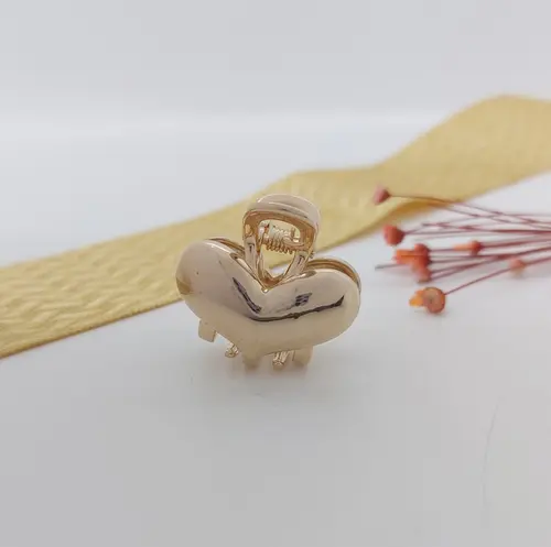 PRESILHA CORAÇÃO BANHADA A OURO 18K