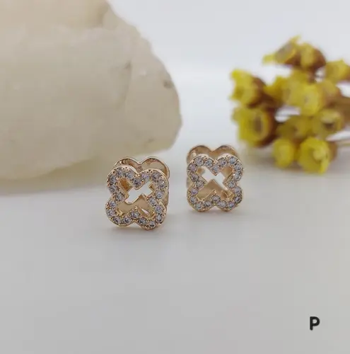 Brinco Argola Trevo Brilhante Banhado a Ouro 18K