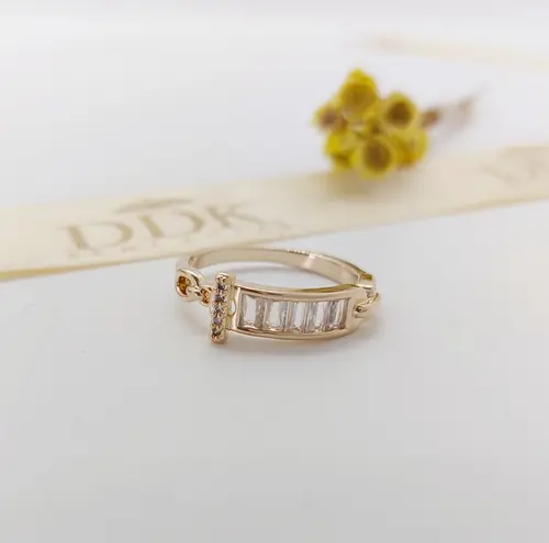 ANEL FECHO DE LUZ BANHADO A OURO 18K