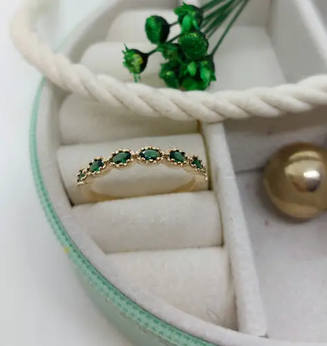 ANEL JARDIM ESMERALDA BANHADO A OURO 18K