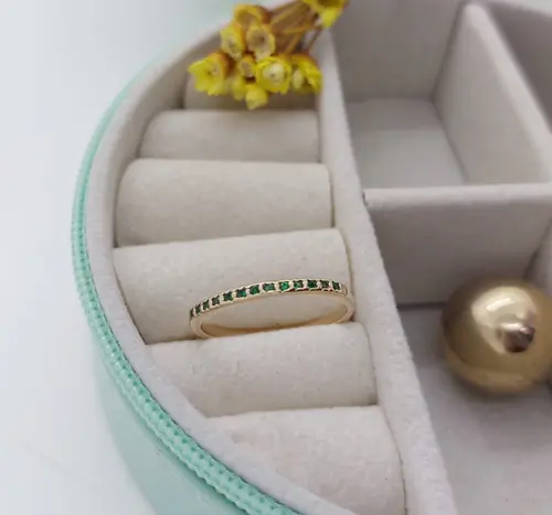ANEL RIVIERA ESMERALDA BANHADO A OURO 18K