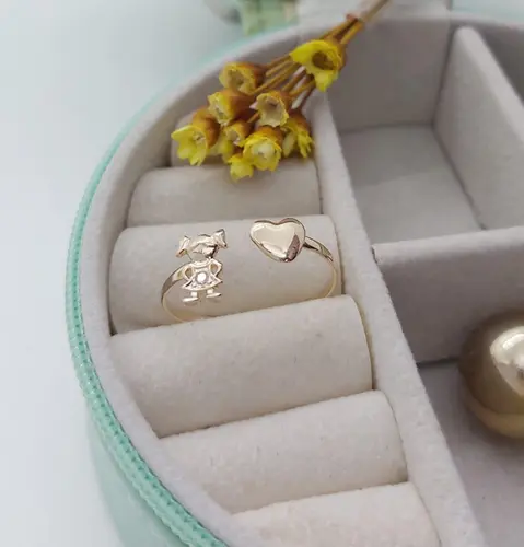 ANEL LITTLE PRICESS BANHADO A OURO 18K