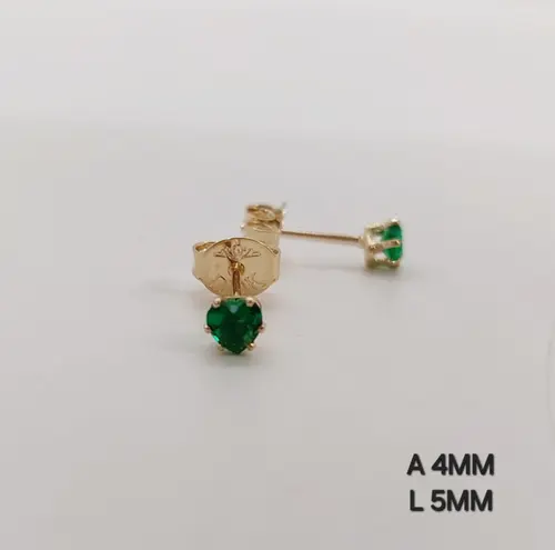 Brinco Coração Verde Minimalista Banhado a Ouro 18K