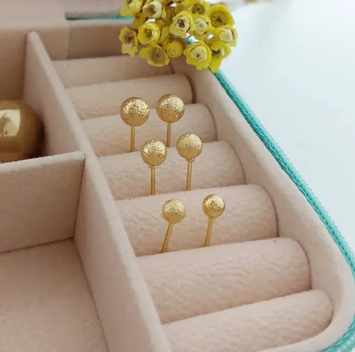 BRINCO TRIO BOLA TEXTURIZADA BANHADO A OURO 18K
