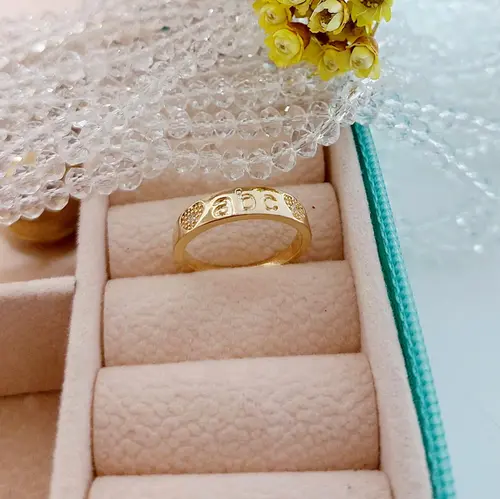 ANEL ABC LOVE INITIAL BANHADO A OURO 18K