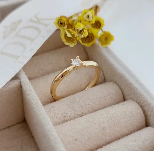 ANEL SOLITARIO ELEGANCE BANHADO A OURO 18K