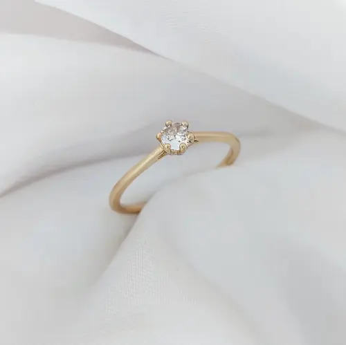 ANEL SOLITÁRIO DIAMOND GLOW BANHADO A OURO 18K