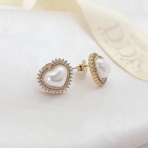 BRINCO CORAÇÃO BRILHANTE BANHADO A OURO 18K