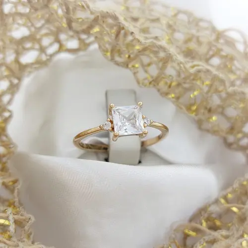 ANEL PRINCESS LUMIERE BANHADO A OURO 18K