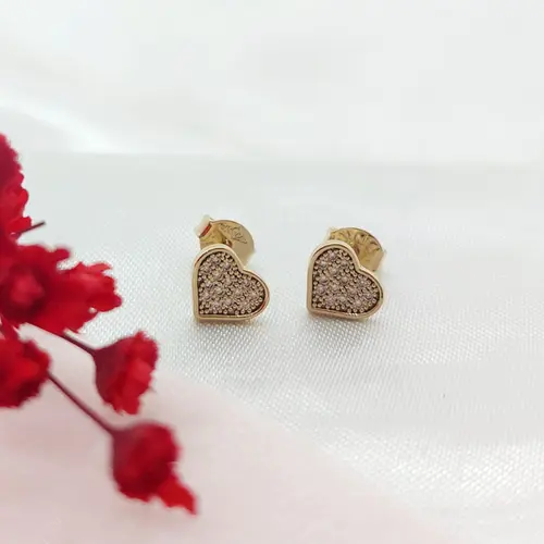 BRINCO CORAÇÃO DO ENCANTO BANHADO A OURO 18K