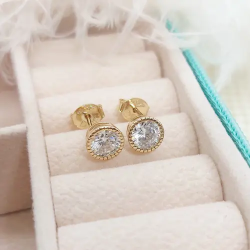Brinco p. de luz com moldura banhado a ouro 18k