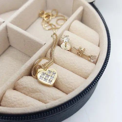 CONJUNTO C/ PORTA JÓIAS BANHADO A OURO 18K