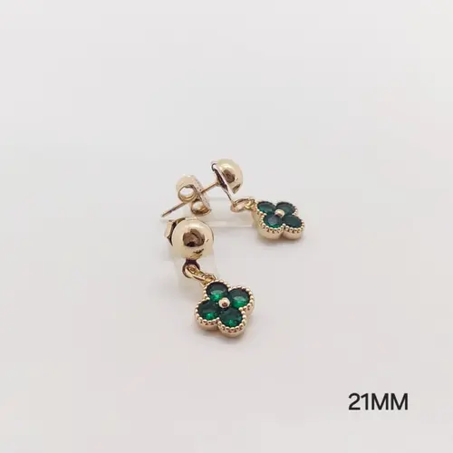 Brinco trevo banhado a ouro 18k