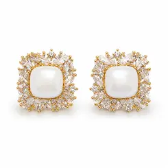 BRINCO PÉROLA QUADRADO BANHADO A OURO 18K