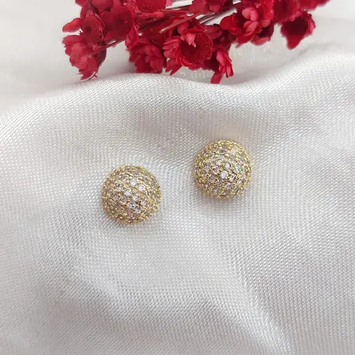 BRINCO BOLINHA BANHADO A OURO 18K