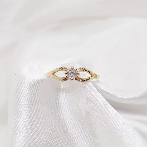 ANEL INF PRINCESS BANHADO A OURO 18K