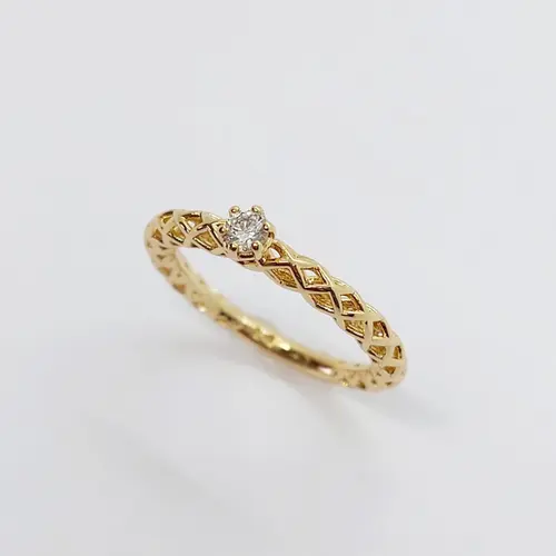 ANEL ENTRELAÇADO LOSANGO BANHADO A OURO 18K