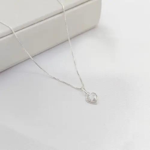 CHOKER CORAÇÃO LIZ BANHADO A PRATA925
