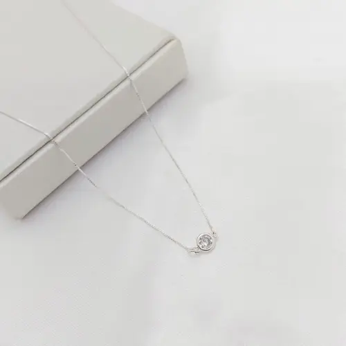 COLAR PLUS PONTO DE LUZ BANHADO A PRATA 925