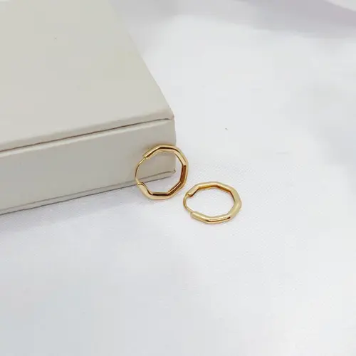 ARGOLA HEX BANHADA A OURO 18K