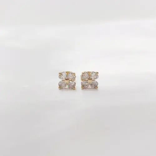 BRINCO TREVO CRISTAL BANHADO A OURO 18K