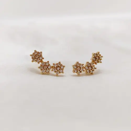 BRINCO CACHO FLOR BANHADO A OURO 18K