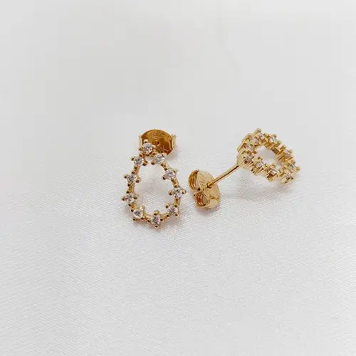 BRINCO GOTA CRAVEJADA A OURO 18K