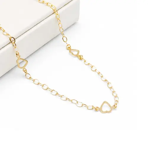 CHOKER CORAÇÕES BANHADA A OURO 18K